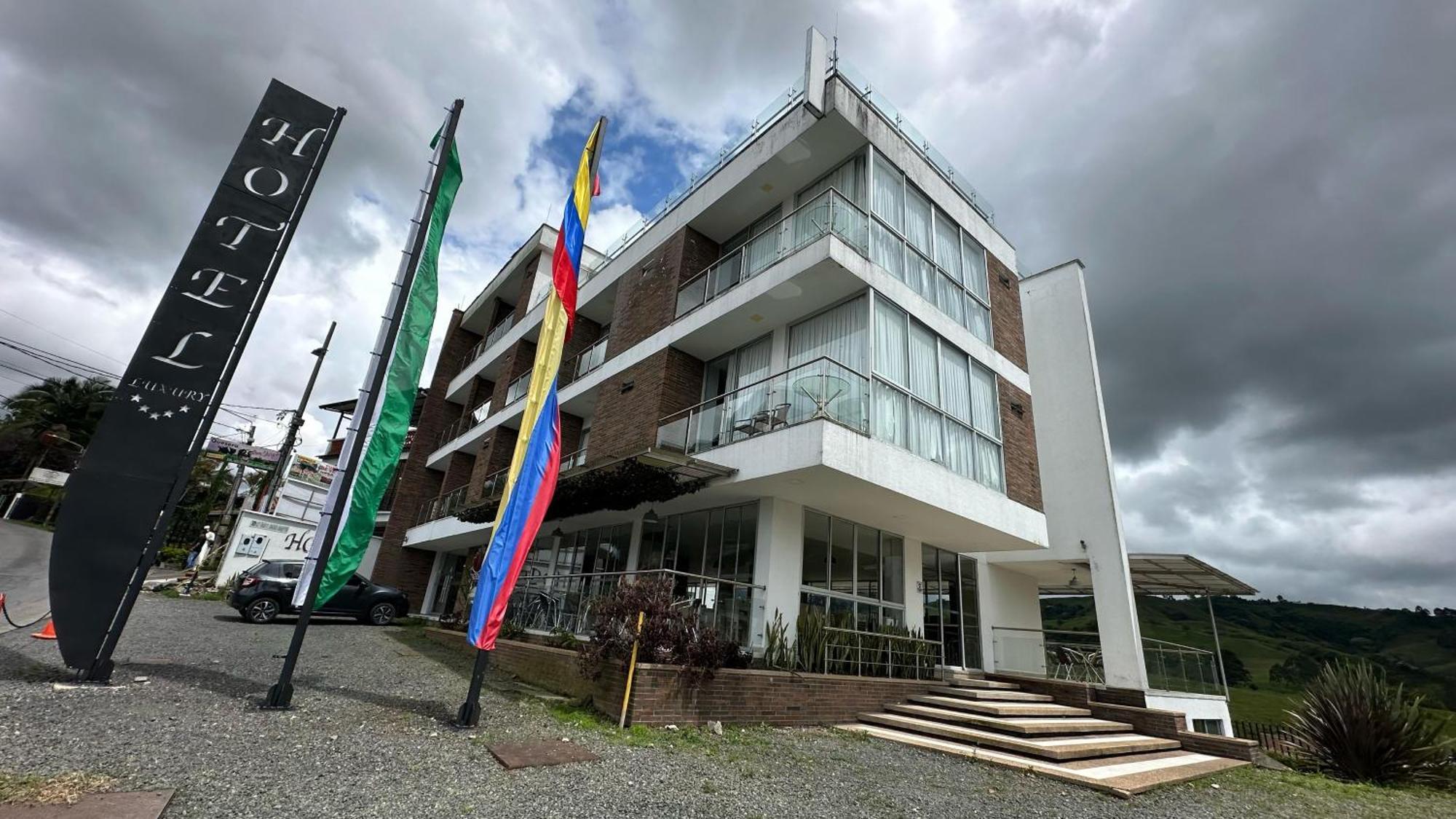 Luxury Hotel Santa Rosa de Cabal Eksteriør bilde